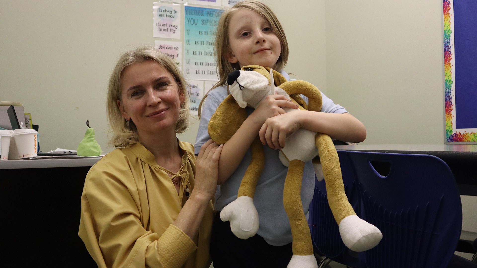 Israeli-Invented Hibuki Therapy Doll Helps Ukrainian Refugee Children